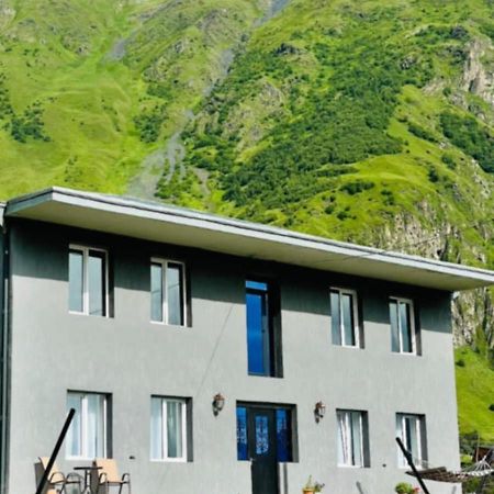 Kazbegi Palace Екстериор снимка