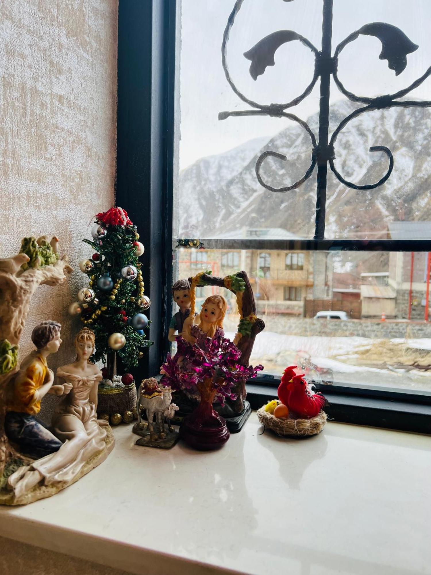 Kazbegi Palace Екстериор снимка